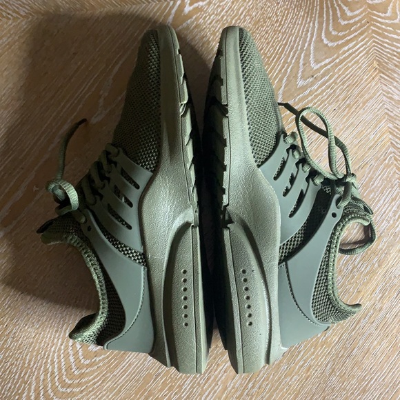 Women’s Military Green Knit Fashion Sneaker 37 - Picture 4 of 7
